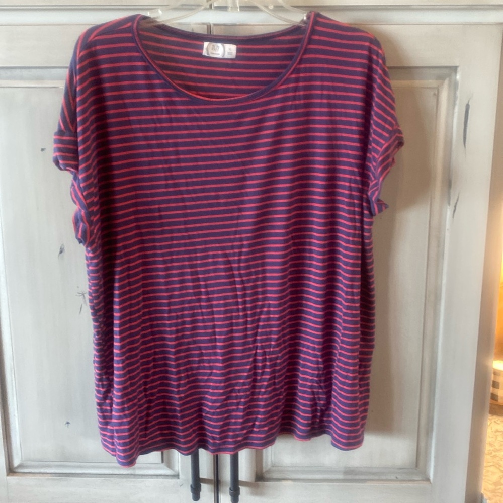 Maurice’s tee